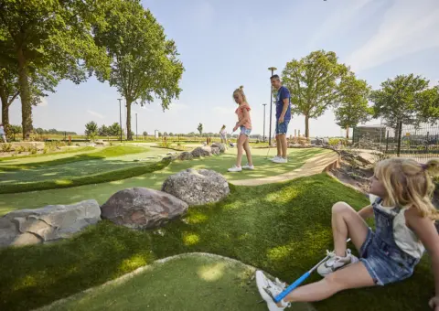 Adventure Golf Leistert 16