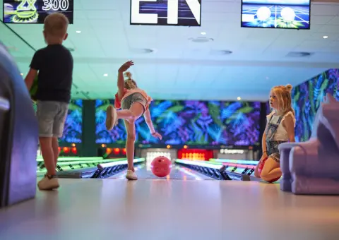 Hyperbowling Leistert 11